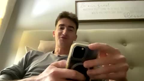 Snapshot of penisgoingin chatting on February 21, 2026, 2:56 am CoolBreeze online show from February 21, 2026, 2:56 am