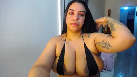 Snapshot of pennyomelons chatting on October 13, 2025, 11:21 am My onlyfans online show from October 13, 2025, 11:21 am