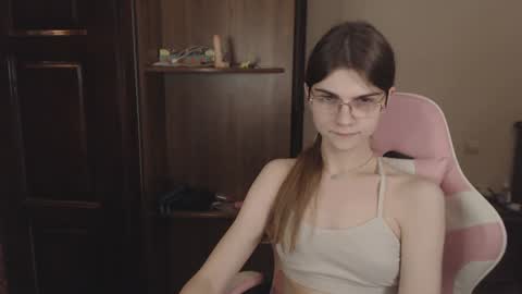 Farida online show from December 23, 2024, 3:18 am