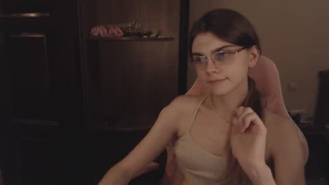 Farida online show from February 21, 2025, 1:55 am