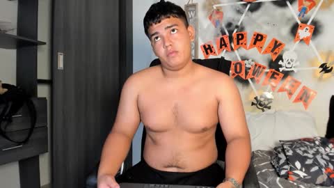 percibal_junior1 online show from October 31, 2025, 11:22 am