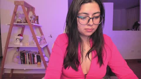 Snapshot of perfect__ana chatting on January 21, 2025, 3:37 am Sarah Ana Banana online show from January 21, 2025, 3:37 am