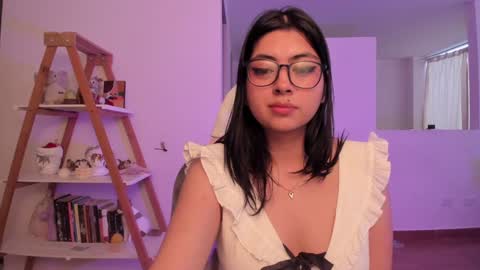 Snapshot of perfect__ana chatting on February 3, 2025, 10:43 pm Sarah Ana Banana online show from February 3, 2025, 10:43 pm