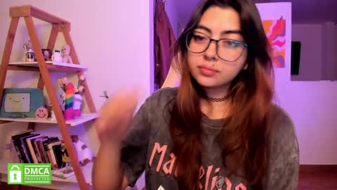 Sarah Ana Banana online show from April 6, 2026, 5:19 am