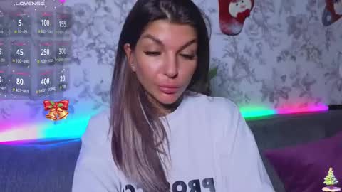 Snapshot of perfecttbaby77n chatting on December 20, 2024, 2:16 pm Anna online show from December 20, 2024, 2:16 pm