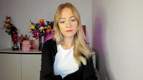 Cindy online show from October 23, 2025, 5:40 am