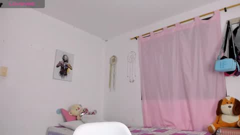 Snapshot of perla_kathy chatting on January 17, 2025, 5:11 am Dulce maria online show from January 17, 2025, 5:11 am