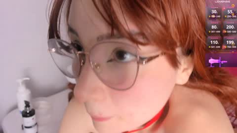 Snapshot of perla_slim chatting on December 31, 2024, 4:06 am Perla Jones online show from December 31, 2024, 4:06 am
