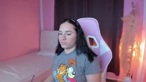Marie online show from May 21, 2026, 11:39 am