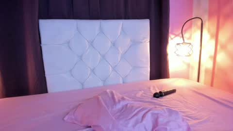 Marie online show from May 31, 2026, 1:40 pm