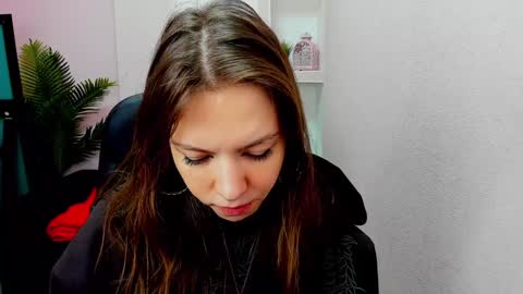 horror flying on the wings of the night.... online show from January 24, 2025, 5:42 am