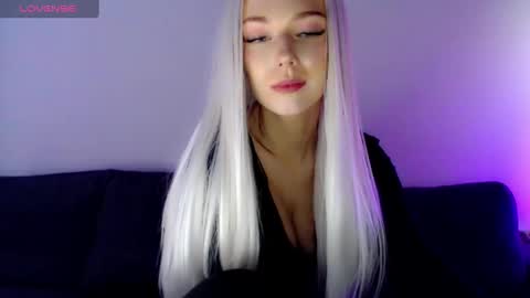 Snapshot of pervyblonde chatting on January 10, 2025, 9:55 am Isabella online show from January 10, 2025, 9:55 am