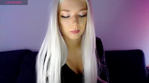 Snapshot of pervyblonde chatting on January 23, 2025, 8:04 am Isabella online show from January 23, 2025, 8:04 am