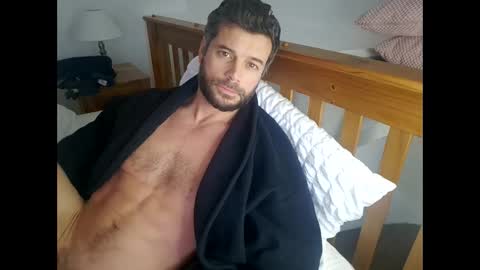 Snapshot of pete_le_meat chatting on February 1, 2026, 8:35 am pete_le_meat online show from February 1, 2026, 8:35 am