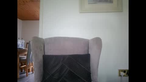 Snapshot of pete_le_meat chatting on February 5, 2026, 2:43 pm pete_le_meat online show from February 5, 2026, 2:43 pm