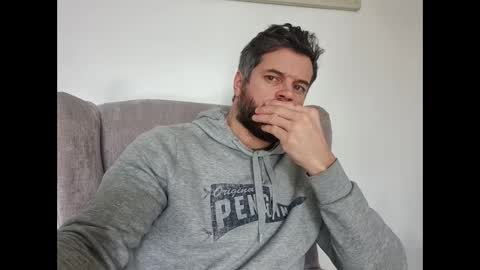 Snapshot of pete_le_meat chatting on February 13, 2026, 10:44 am pete_le_meat online show from February 13, 2026, 10:44 am