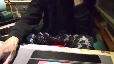 Snapshot of peter_on_kik chatting on January 18, 2026, 5:33 am make me cum in pvt dutch german daddy c2c bigcock online show from January 18, 2026, 5:33 am