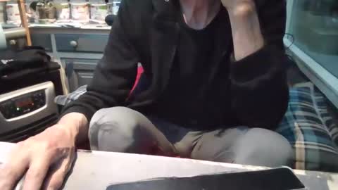 Snapshot of peter_on_kik chatting on April 27, 2026, 4:10 am make me cum in pvt dutch german daddy c2c bigcock online show from April 27, 2026, 4:10 am