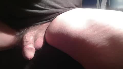 peterinohio57 online show from November 15, 2025, 1:29 pm