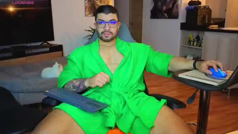 Peter Jack online show from November 11, 2025, 2:55 am