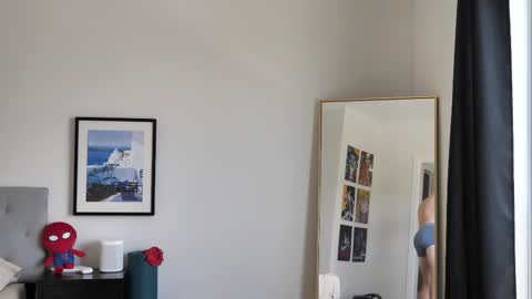 Peter Parker online show from September 12, 2025, 5:57 pm