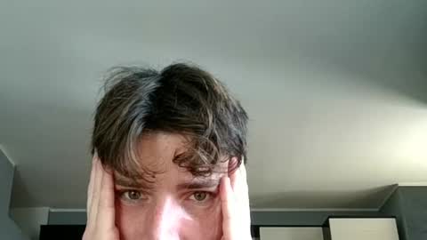 Peter Parker online show from November 26, 2025, 9:54 am