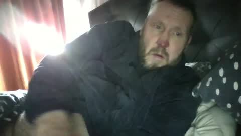 jelle online show from January 7, 2026, 1:02 pm