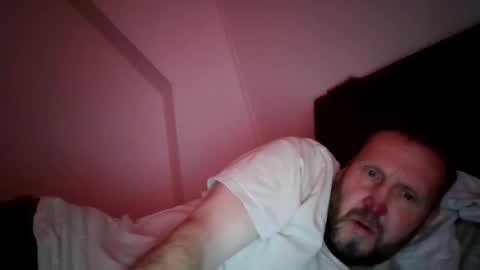 jelle online show from April 4, 2026, 12:46 pm