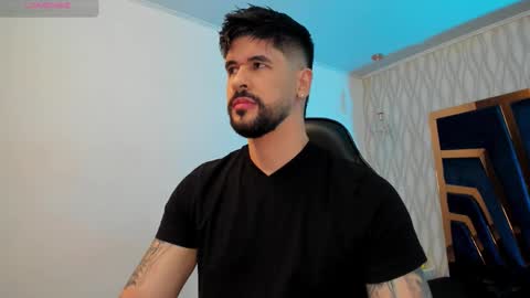 PETES EVANS new account online show from November 16, 2025, 1:28 pm