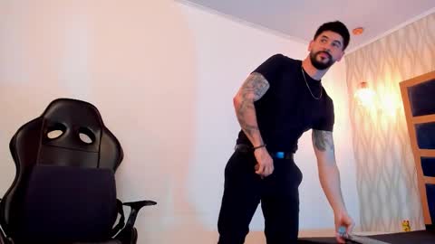 PETES EVANS new account online show from February 6, 2026, 11:30 pm