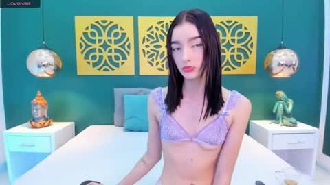 Snapshot of petiite_aliice chatting on January 25, 2025, 5:30 pm Alice online show from January 25, 2025, 5:30 pm