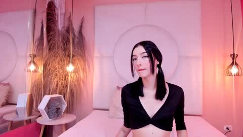 Snapshot of petiite_aliice chatting on January 27, 2025, 7:24 pm Alice online show from January 27, 2025, 7:24 pm