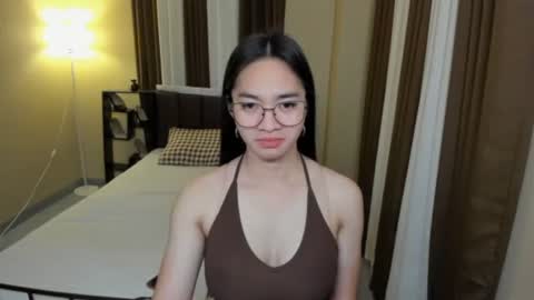 Snapshot of petiteasianmarian chatting on February 23, 2026, 7:06 am bigcock Marian online show from February 23, 2026, 7:06 am