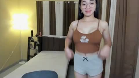 Snapshot of petiteasianmarian chatting on February 25, 2026, 7:40 am bigcock Marian online show from February 25, 2026, 7:40 am