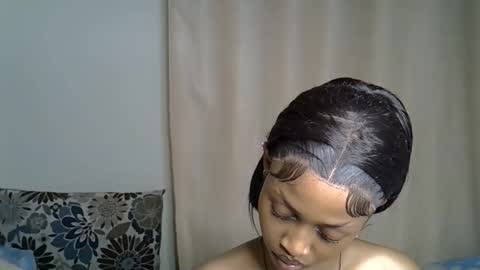 Caramel online show from November 9, 2025, 4:38 pm