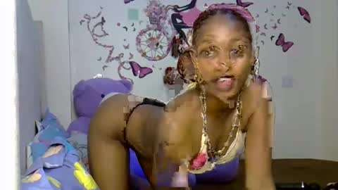 Snapshot of petitecaramell chatting on March 14, 2026, 6:46 pm Caramel online show from March 14, 2026, 6:46 pm