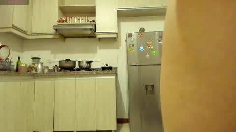 Snapshot of petitee_lunna chatting on February 3, 2026, 2:53 am Lunna online show from February 3, 2026, 2:53 am