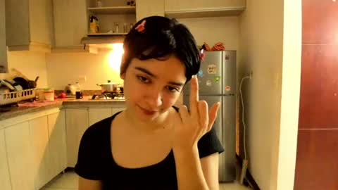 Lunna online show from July 2, 2026, 2:33 am