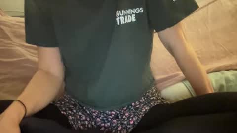 petitegirlypop online show from February 27, 2025, 12:34 pm