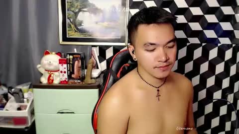 Snapshot of petitehugecockxnxxx chatting on February 13, 2026, 3:02 am Call me jake online show from February 13, 2026, 3:02 am