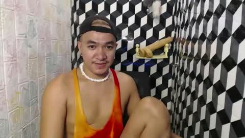 Snapshot of petitehugecockxnxxx chatting on May 17, 2026, 10:50 pm Call me jake online show from May 17, 2026, 10:50 pm