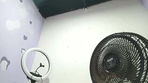 danna online show from January 21, 2025, 1:29 am