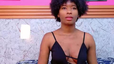 little sharon online show from December 14, 2025, 7:40 pm