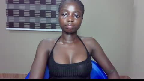 Snapshot of petitexxebony chatting on May 29, 2026, 7:56 pm petitexxebony online show from May 29, 2026, 7:56 pm