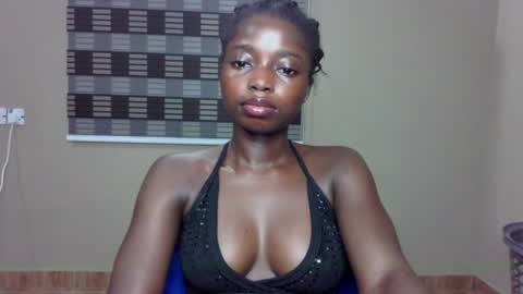 petitexxebony online show from July 2, 2026, 7:20 pm