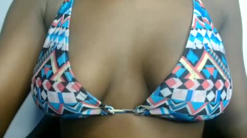 Snapshot of petitgirl88 chatting on June 27, 2026, 9:03 am petitgirl88 online show from June 27, 2026, 9:03 am