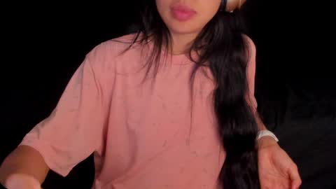 Snapshot of petitgirl_ chatting on December 15, 2024, 8:04 pm J A S S online show from December 15, 2024, 8:04 pm