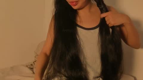 Snapshot of petitgirl_ chatting on March 9, 2025, 4:55 pm J A S S online show from March 9, 2025, 4:55 pm