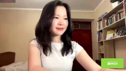 Snapshot of petronilayoshimori chatting on February 28, 2026, 12:17 pm Hello Viola here online show from February 28, 2026, 12:17 pm