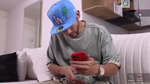 phantom_bigger1 online show from January 27, 2025, 1:30 pm